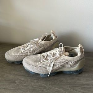 Brand new Nike shoes